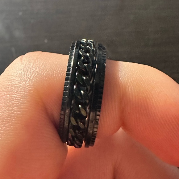 men’s chain spinning ring - Picture 2 of 2